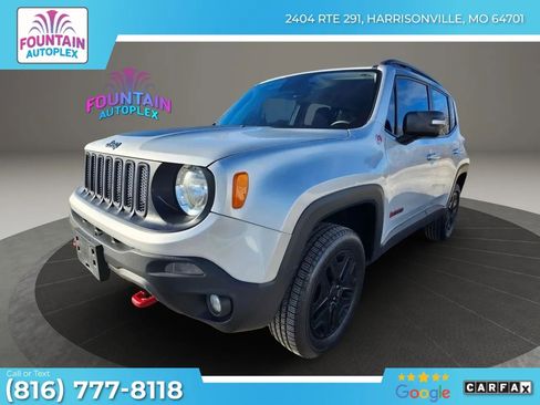 Used 2018 Jeep Renegade Trailhawk w/ Cold Weather Group II AWD/4WD image 1