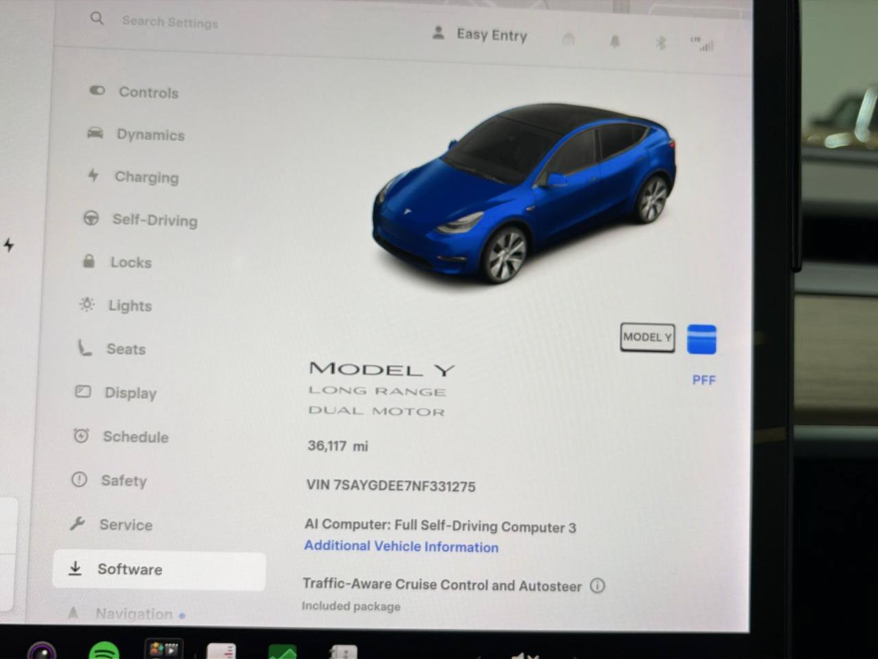 Used 2022 Tesla Model Y Long Range AWD/4WD image 19