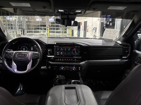 Used 2022 GMC Sierra 1500 Elevation w/ Elevation Premium Package AWD/4WD image 42