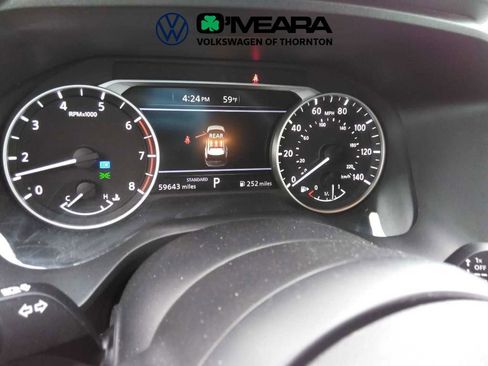 Used 2024 Nissan Rogue SV FWD image 6