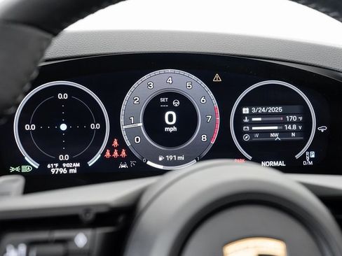 Used 2024 Porsche Cayenne image 15