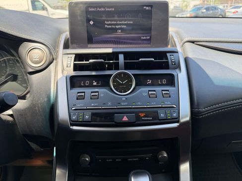 Used 2019 Lexus NX 300 FWD image 19