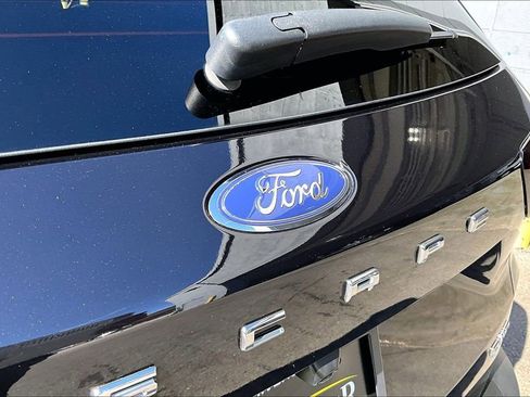 Used 2023 Ford Escape Active AWD/4WD image 30