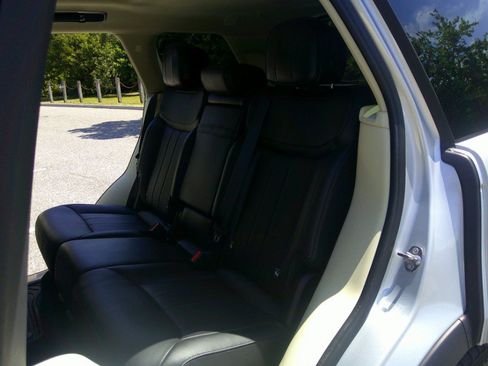Used 2023 Land Rover Range Rover SE AWD/4WD image 50