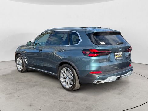 New 2026 BMW X5 xDrive50e w/ Premium Package image 5