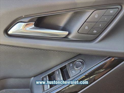 New 2026 Chevrolet Equinox RS w/ Convenience Package III image 31