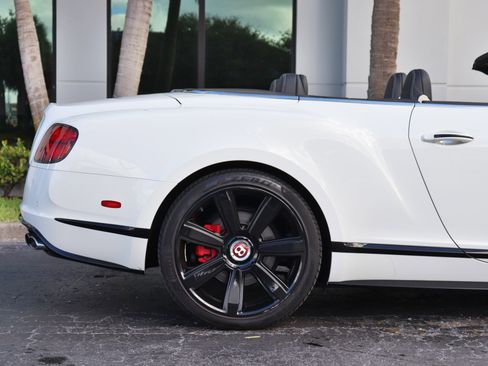 Used 2015 Bentley Continental GT V8 S image 28