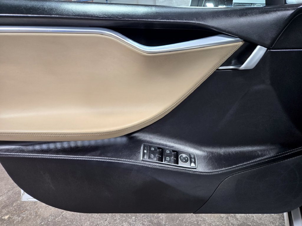Used 2016 Tesla Model S 75 RWD image 8