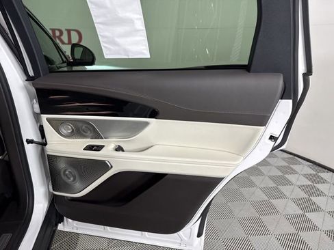 New 2026 Lincoln Nautilus Black Label image 24