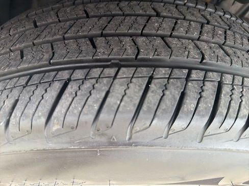 Used 2017 Chevrolet Equinox LS AWD/4WD image 9