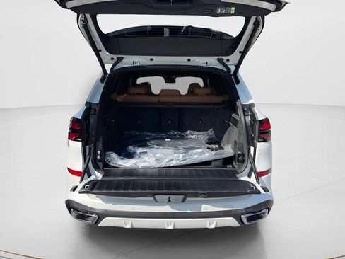 New 2026 BMW X5 sDrive40i w/ M Sport Package RWD image 24