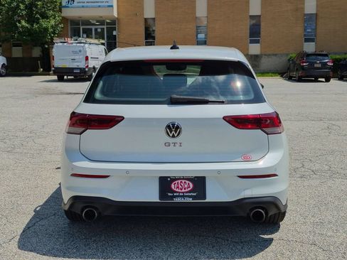 Used 2023 Volkswagen GTI SE FWD image 4