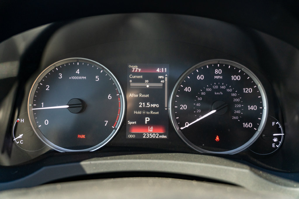 Used 2024 Lexus IS 300 w/ Comfort Package RWD image 21