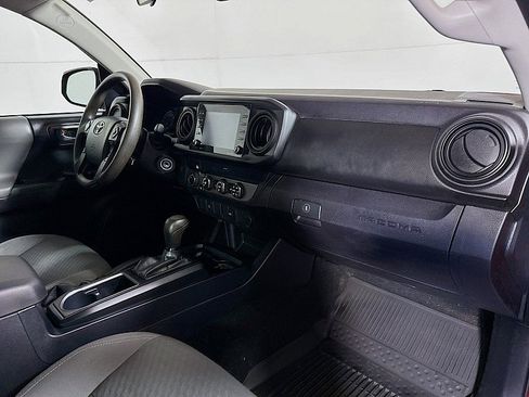 Used 2020 Toyota Tacoma SR image 26