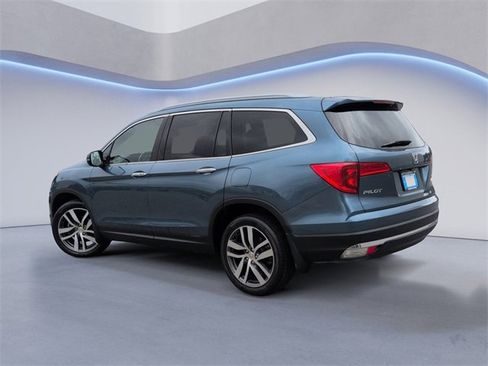 Used 2016 Honda Pilot Elite image 9