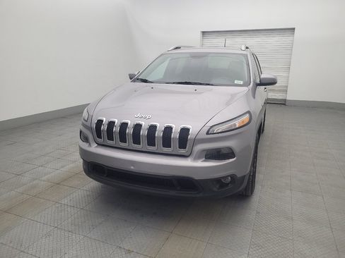 Used 2018 Jeep Cherokee Latitude image 15