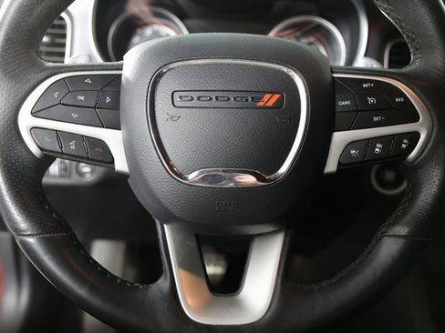 Used 2018 Dodge Charger R/T Scat Pack image 5