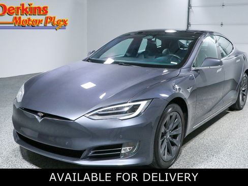 Used 2019 Tesla Model S 75D AWD/4WD image 1