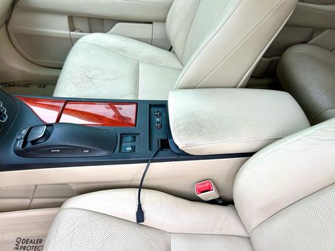 Used 2010 Lexus RX 350 2WD image 11