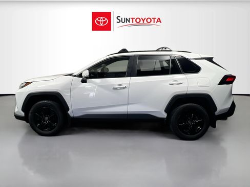 Used 2023 Toyota RAV4 XLE w/ Convenience Package AWD/4WD image 7