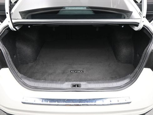 Used 2022 Nissan Altima 2.0 SR image 21
