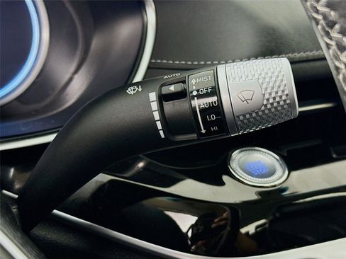 Used 2023 Genesis G80 2.5T image 6