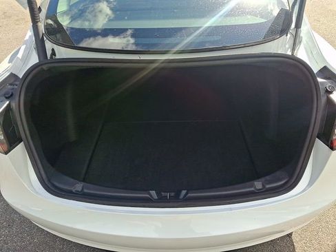 Used 2023 Tesla Model 3 Standard Range RWD image 31