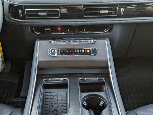 New 2025 Lincoln Aviator Reserve w/ Illumination Package image 20