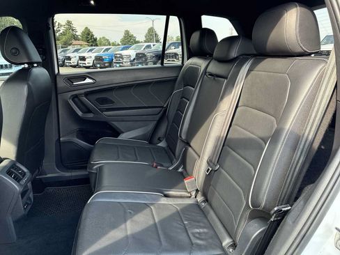 Used 2022 Volkswagen Tiguan SEL R-Line AWD/4WD image 24