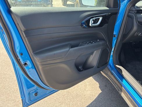 New 2025 Jeep Compass Latitude w/ Altitude Special Edition image 5