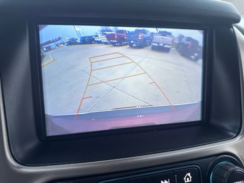 Used 2018 GMC Yukon Denali image 32