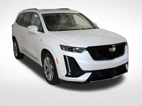 Used 2020 Cadillac XT6 Sport w/ Platinum Package image 10