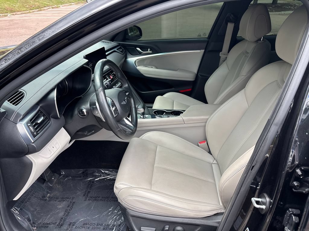 Used 2023 Genesis G70 2.0T AWD/4WD image 10