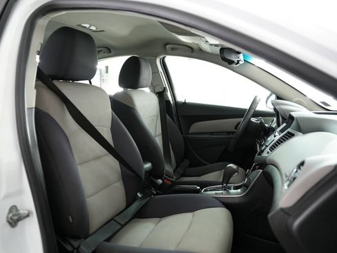 Used 2012 Chevrolet Cruze LS w/ Connectivity Package FWD image 40