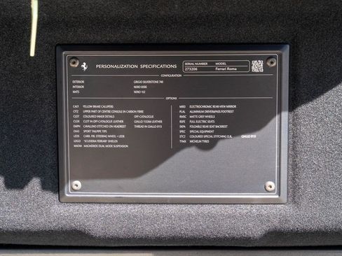 Used 2022 Ferrari Roma RWD image 13