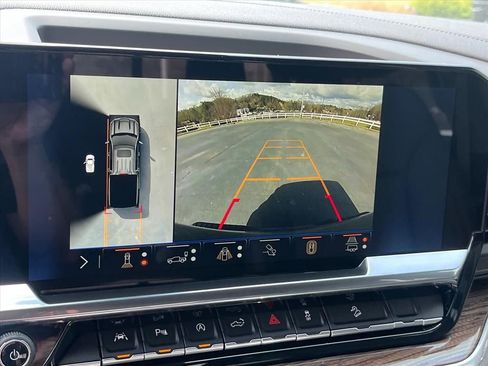 Used 2026 Chevrolet Silverado 1500 LT Trail Boss w/ LT Trail Boss Premium Package image 12