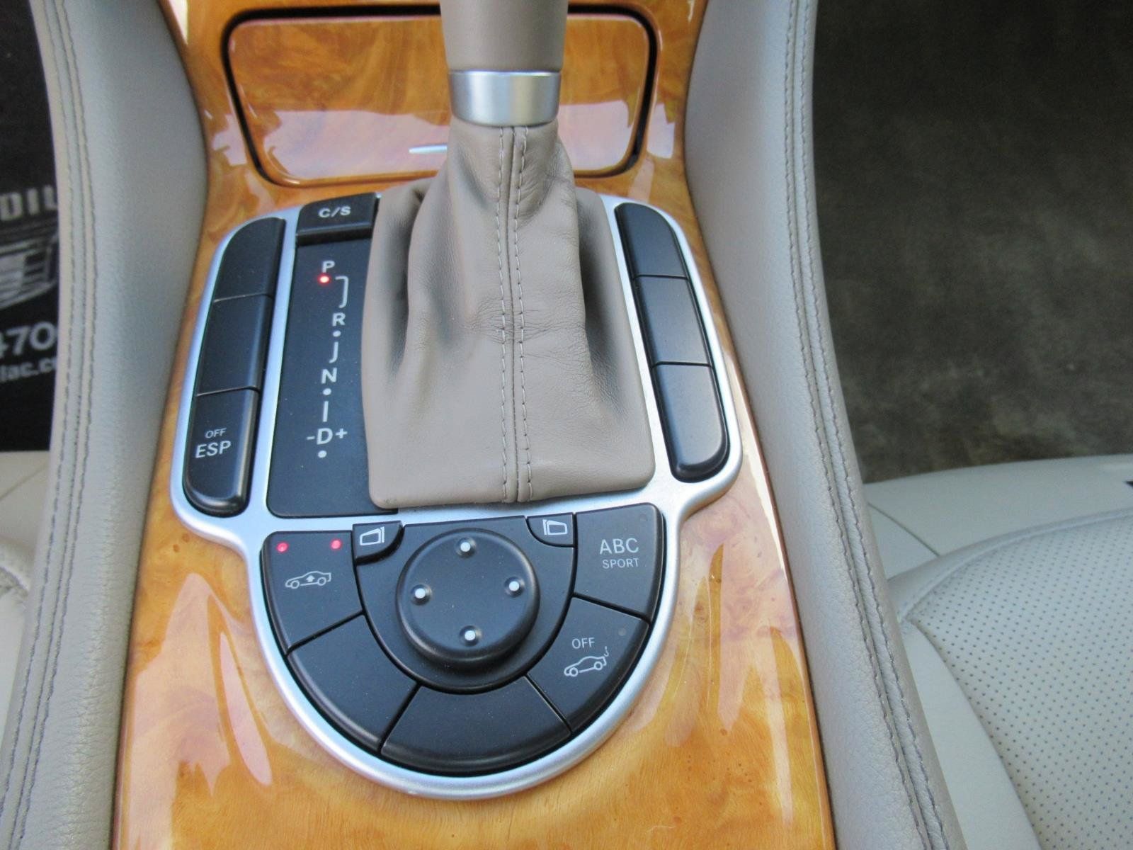 Used 2007 Mercedes-Benz SL 550 image 25