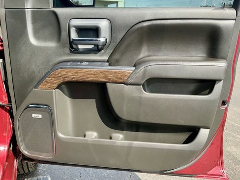 Used 2017 GMC Sierra 1500 Denali w/ Denali Ultimate Package image 23