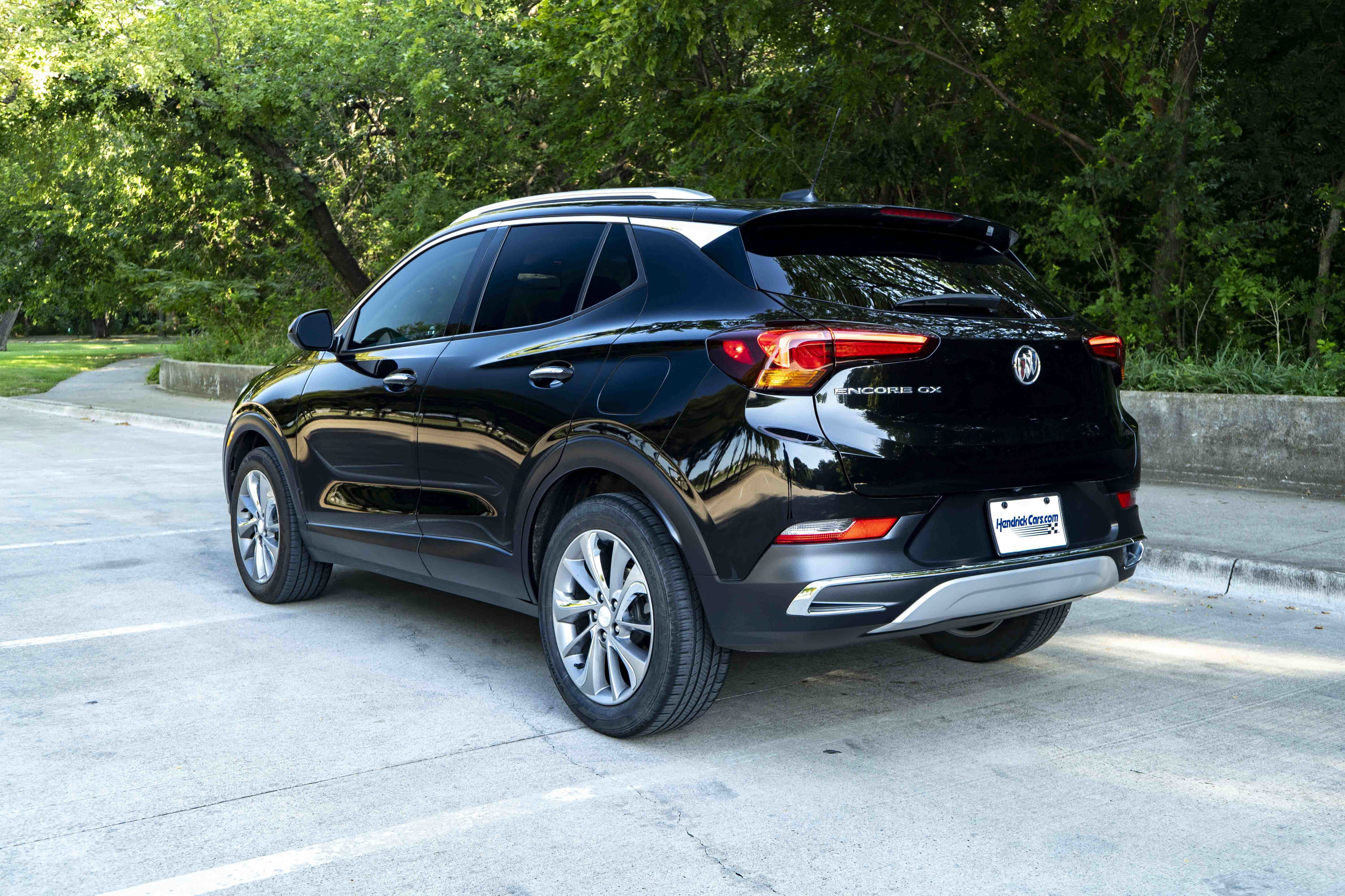 Used 2023 Buick Encore GX Essence w/ Experience Buick Package FWD image 6