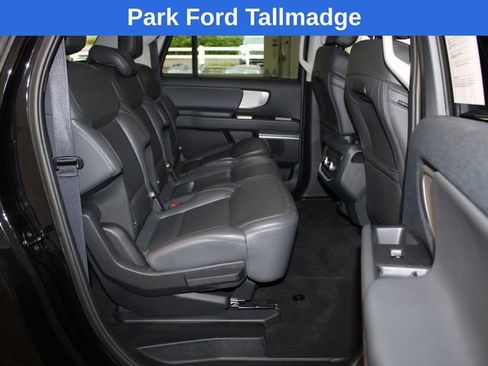 Used 2025 Ford Expedition Max Active AWD/4WD image 27