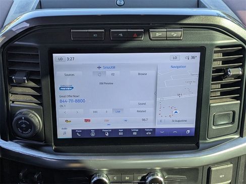 Used 2022 Ford F150 Lariat w/ Equipment Group 502A High image 17