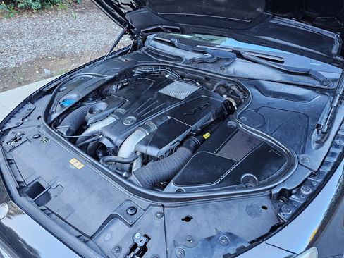 Used 2015 Mercedes-Benz S 550 4MATIC Coupe image 40