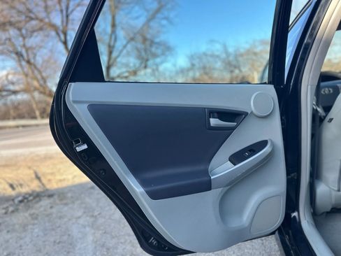 Used 2010 Toyota Prius Two image 31