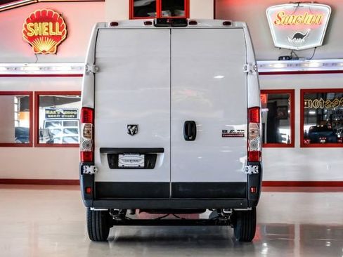 Used 2017 RAM ProMaster 1500 w/ Interior Convenience Group image 10