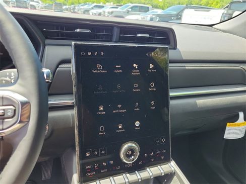 New 2026 GMC Terrain Elevation w/ Elevation Premium Package image 21