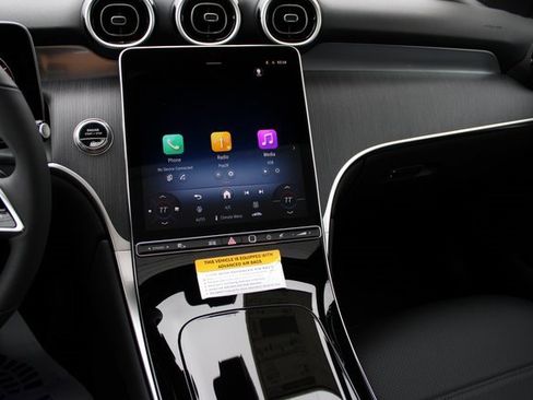 New 2026 Mercedes-Benz GLC 300 4MATIC image 25