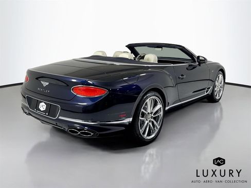 Used 2020 Bentley Continental GT V8 image 6