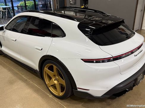 Used 2022 Porsche Taycan Turbo S Cross Turismo w/ Technology Package AWD/4WD image 30