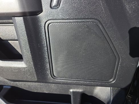 Used 2017 Ford F150 XLT w/ Equipment Group 302A Luxury image 42