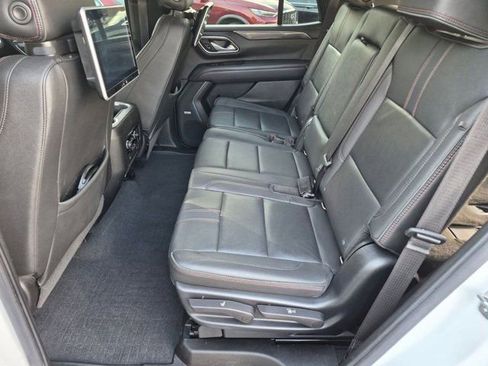 Used 2022 Chevrolet Tahoe RST AWD/4WD image 10
